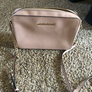 Small Michael kors cross body bag